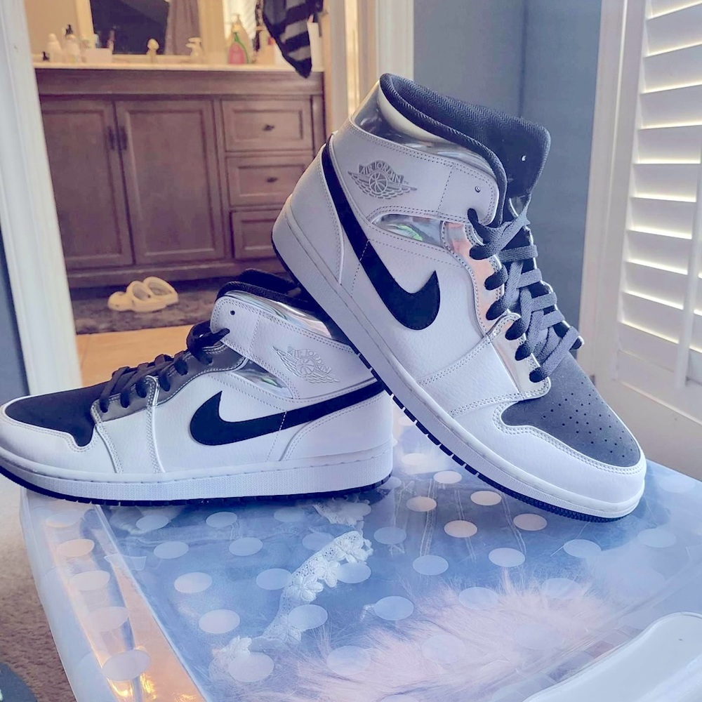 Mens Retro Alternate Think 16 Air Jordan’s
